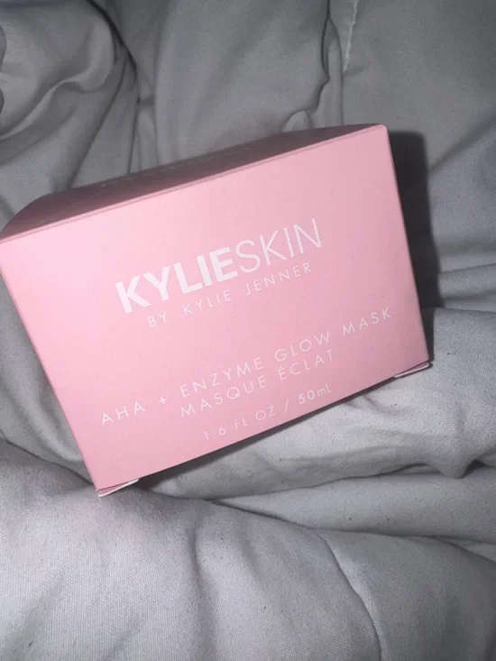 BRAND NEW Kylie Skin AHA Enzyme Glow Mask - Picture 1 of 10